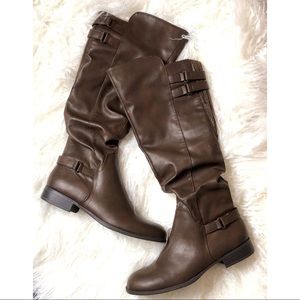 NWOT BROWN KNIT BOOTS